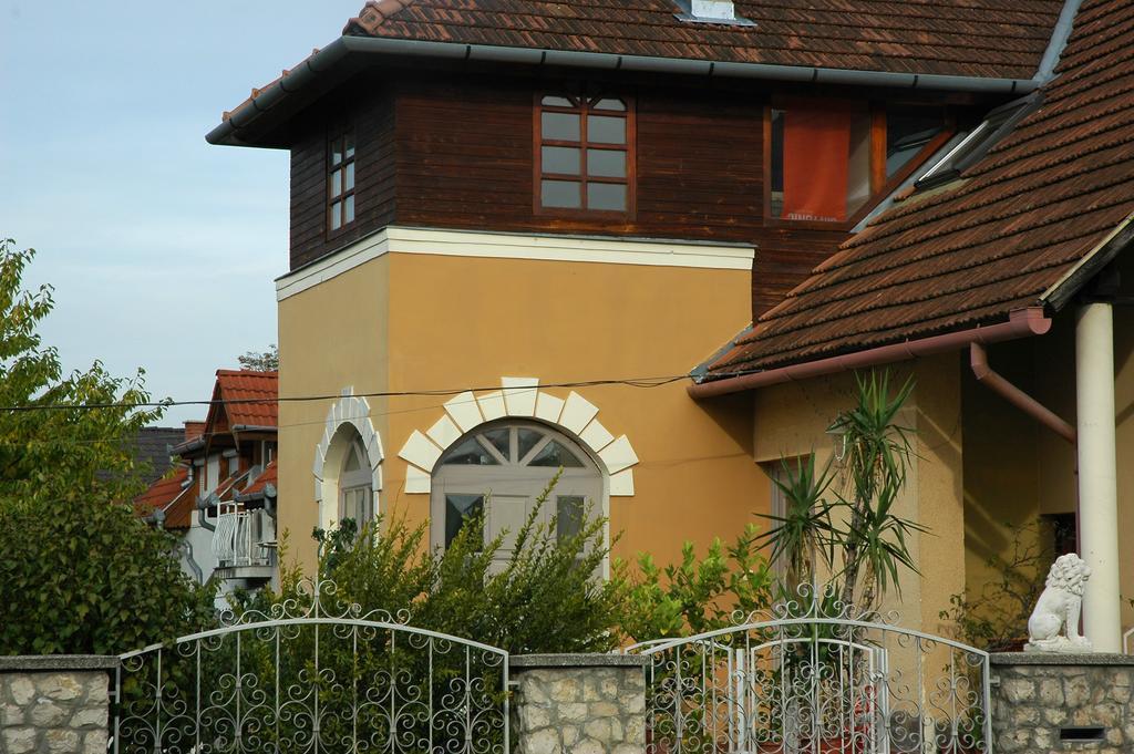 Álom Kuckó Apartman Zalaegerszeg Habitación foto